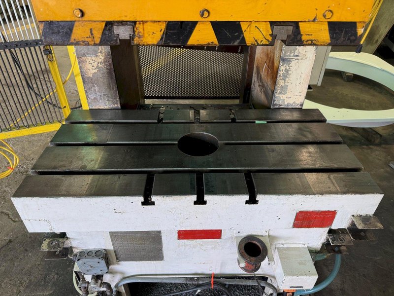 121 Ton Aida Gap Frame Press C1-11 (1), 42&quot; x 20&quot; Bed, 4.3&quot; Str., 50-100 SPM