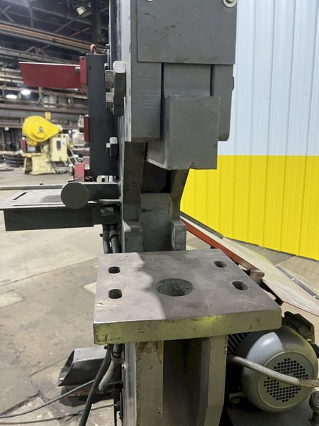 100 TON EDWARDS MODEL #JAWS IV HYDRAULIC IRONWORKER: STOCK #18429
