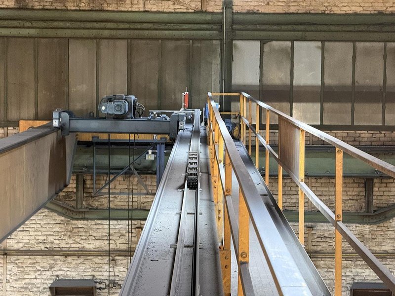 Demag - 10 ton x 28 465 mm