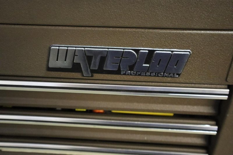 Waterloo Tool Cabinet with Contents, 11 Drawer- Auction Item