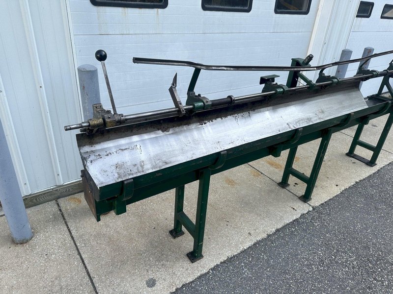 Lewis Machine Co 2SHV Straightening &amp; Cutting Machine