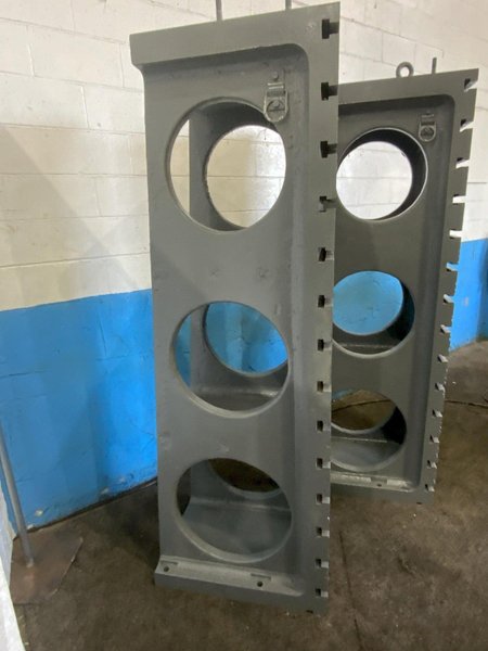 1 SET OF 24" X 28" X 84" T SLOTTED ANGLE PLATE: STOCK #80866