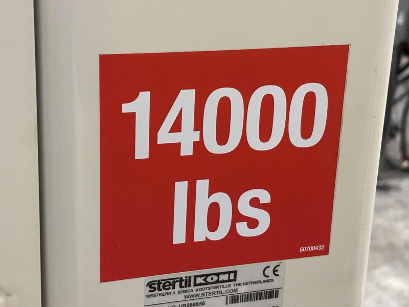 (4) 14,000 LBS STERTIL-KONI ST-1064FWA MODEL #38627535-05  ELECTRIC BATTERY WIRELESS HEAVY DUTY MOBILE COLUMN VEHICLE LIFTS 2019: STOCK #23595