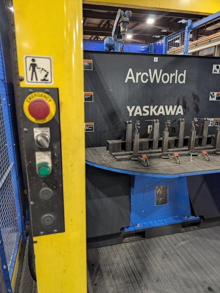 Yaskawa Motoman ArcWorld System AW1000 Robotic Welding Cell, 2019 – AR1440 Robot, MSR655 Turntable Positioner