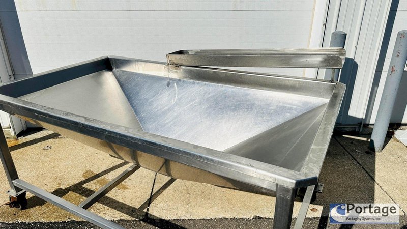 Vegetable / Produce Sorting / Washing / Cleaning / Holding Station  |  S.S. V-Bottom Trough w/Bottom Discharge