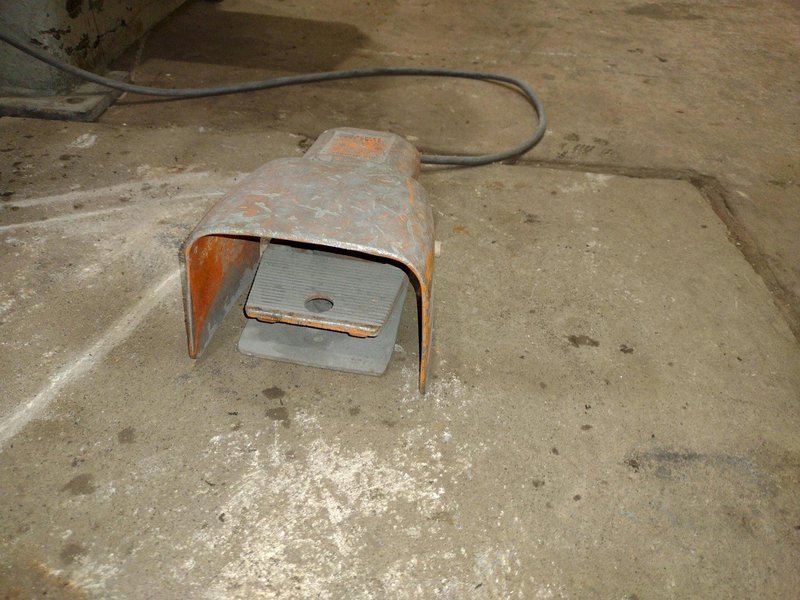 40 KVA x 8&quot; FEDERAL MODEL #R6-36-M ROCKER ARM SPOT WELDER: STOCK #19286