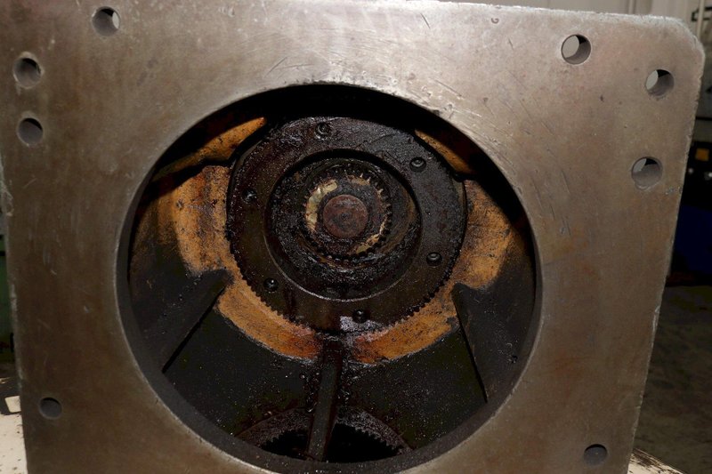 RIGHT ANGLE BORING HEAD: STOCK #73515