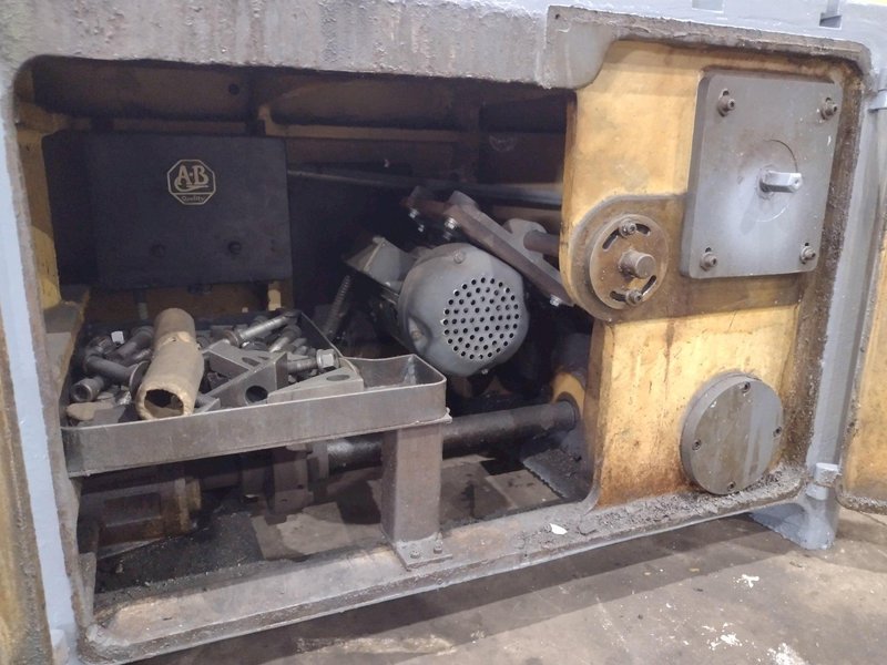 40" L X 24" W X 24" H MOORE POWERED DIE HANDLER INSPECTION FLIPPER: STOCK #22906