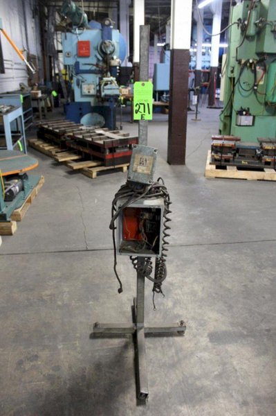 P/A INDUSTRIES MODEL LC LOOP CONTROLLER. STOCK # 0681324