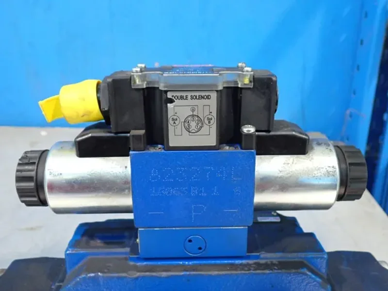 Rexroth Directional Control Valve - R901373430