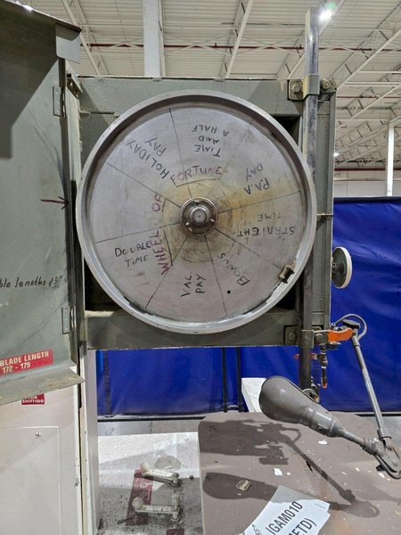 GROB 4V-24 VERTICAL BAND SAW 240V USED