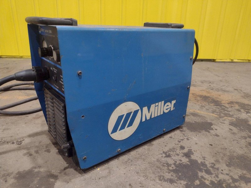 55 AMP MILLER SPECTRUM 2050 DC PLASMA CUTTING SYSTEM WITH AUTO-LINE: STOCK #18703