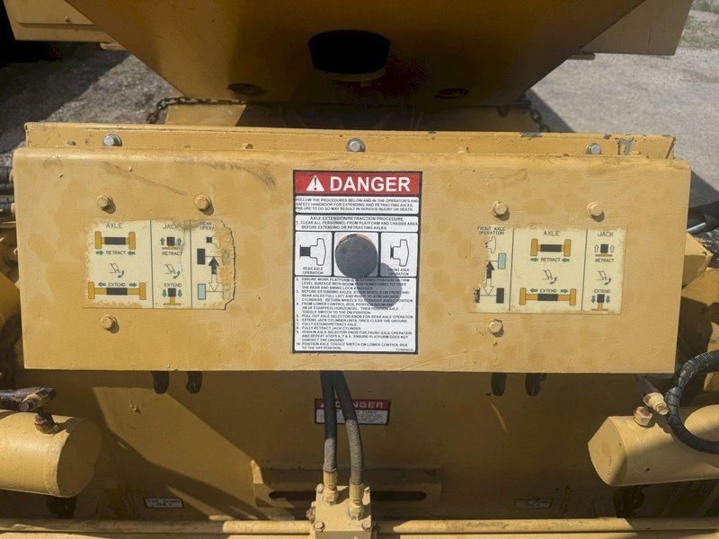 125' GROVE MODEL AMZ-131XT DIESEL POWERED OFF-ROAD MANLIFT: YOBRO #25206