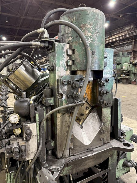 6" X 6" PEDDINGHAUS MODEL #623-L HYDRAULIC ANGLE-MASTER PUNCH &amp; SHEAR LINE: STOCK #22941