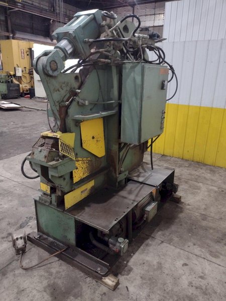 95 TON HILL ACME MODEL #6 HYDRAULIC IRONWORKER: STOCK #23420