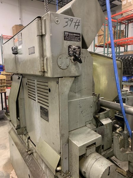 Brown &amp; Sharp No. 00 Ultramatic R/S Screw Machine, 1970s – Video Available
