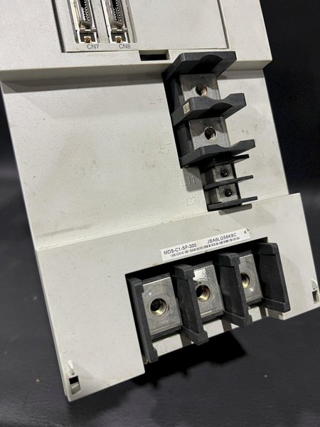 Mitsubishi CNC Spindle Drive Amplifier MDS-C1-SP-300 MDSC1SP300