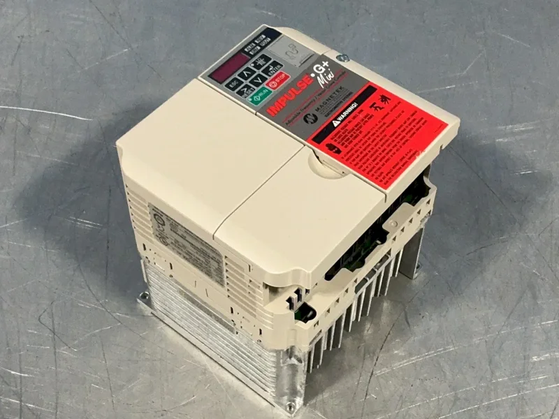 YASKAWA IMPULSE G+ MINI SERVO DRIVE  -  CIMR-VU4A0011BAA