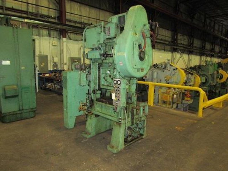 30 Ton MINSTER #P2-30-24 "PIECE MAKER" HIGH SPEED PRESS