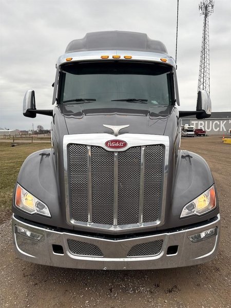 2024 Peterbilt 579 1XPBDP9X2RD895842