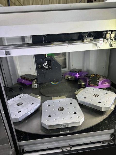 Doosan DVF 5000 5-Axis VMC, 2022 – 18K Spindle, 120 ATC, Through Spindle Coolant/Air, 8 Pallet Changer, Probing, Mist Collector, Conveyor