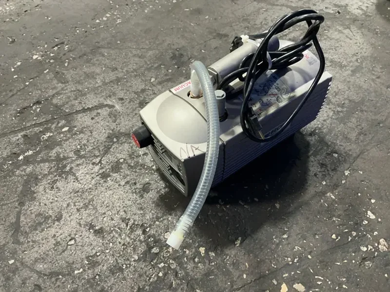 BECKER 0.66 KW VACUUM PUMP  -  VT 4.16