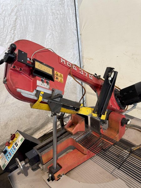 BTM M-370SA HORIZONTAL BANDSAW. STOCK # 0776825.
