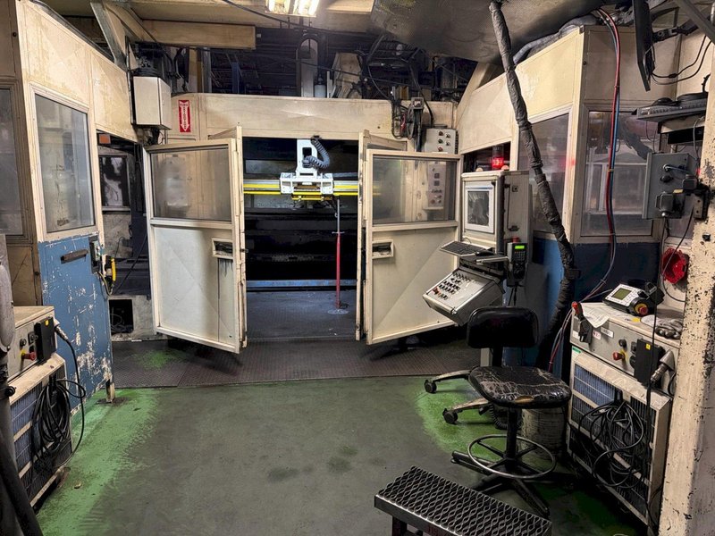 DUAL 315 TON AP&amp;T HOT STAMPING HYD. PRESS LINE W/ SCHWARTZ ROLLER HEARTH FURNACE