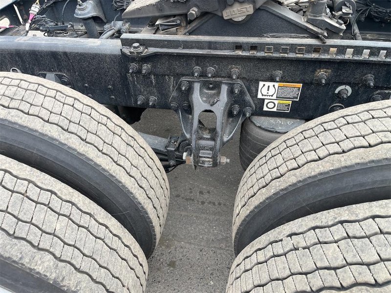 2023 Peterbilt 389 1XPXD49X1PD891797