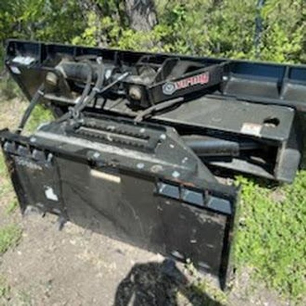 Bobcat DZR96 96″ 6-Way Dozer Blade, 2025 – Skid Steer Quick Attach, Hydraulic Angle &amp; Tilt, Heavy Duty