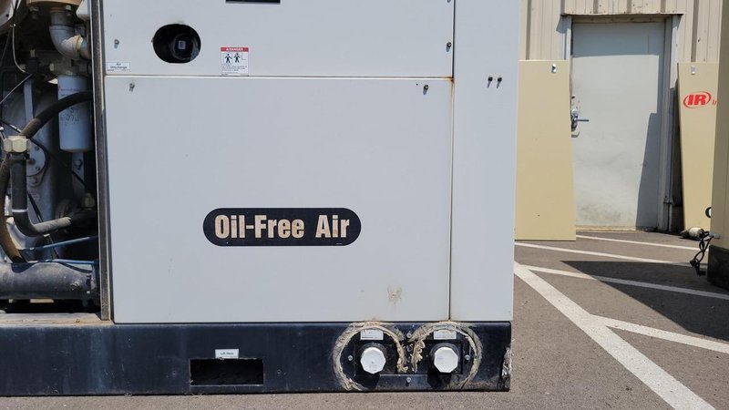 Ingersoll Rand Sierra H200W Oil-Free Rotary Screw Air Compressor, 2001
