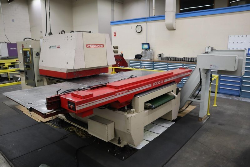 Murata Wiedemann Centrum 3000 CNC Turret Punch Press, 33 Ton, Fanuc  OP Control, 54 Station Turret, (2)AI Stations- Auction Item