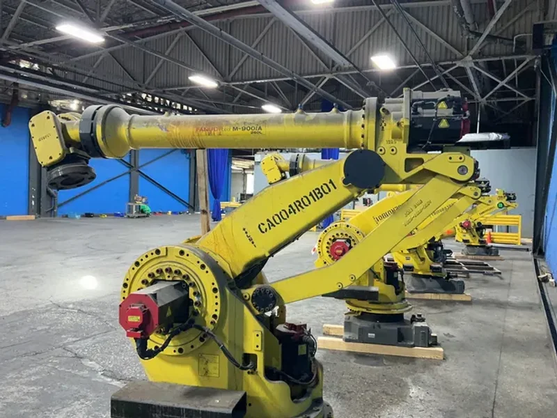 FANUC ROBOT ARM  -  M-900IA/260L
