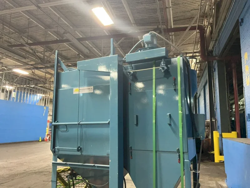 ABRASIVE BLAST SYSTEMS, INC 32” X 32” X 28” ON MOVING TABLE BLAST CABINET