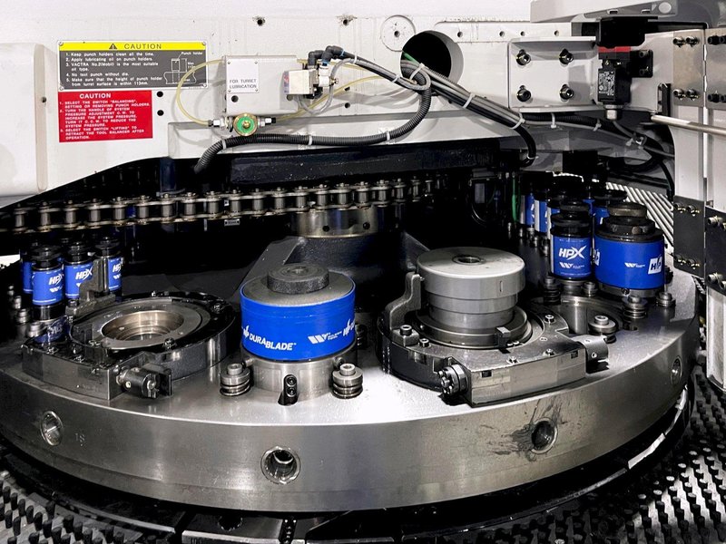 Muratec Motorum M2044TS Turret Punch