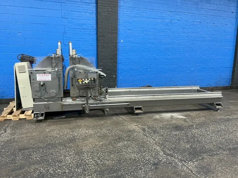 CARLSON SYSTEMS ENGINEERING 143” DOUBLE HEAD MITER SAW   -  DM5/009