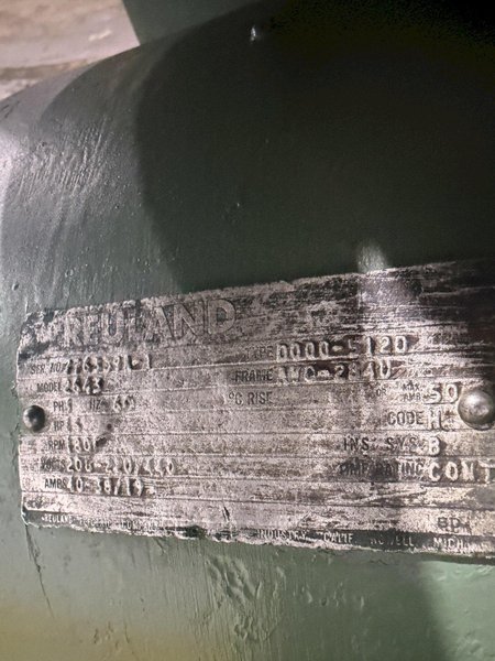 30" X 42" BALEMASTER CLOSED DOOR HORIZONTAL HYDRAULIC BALER: YOBRO #25089