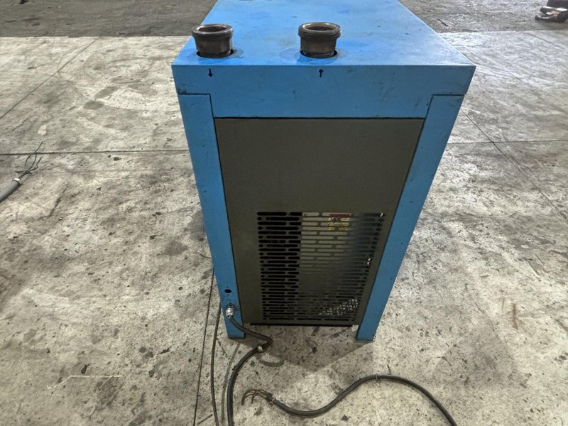 300 CFM HANKISON MODEL #HPRP300 REFRIGERATED AIR DRYER: STOCK #21829