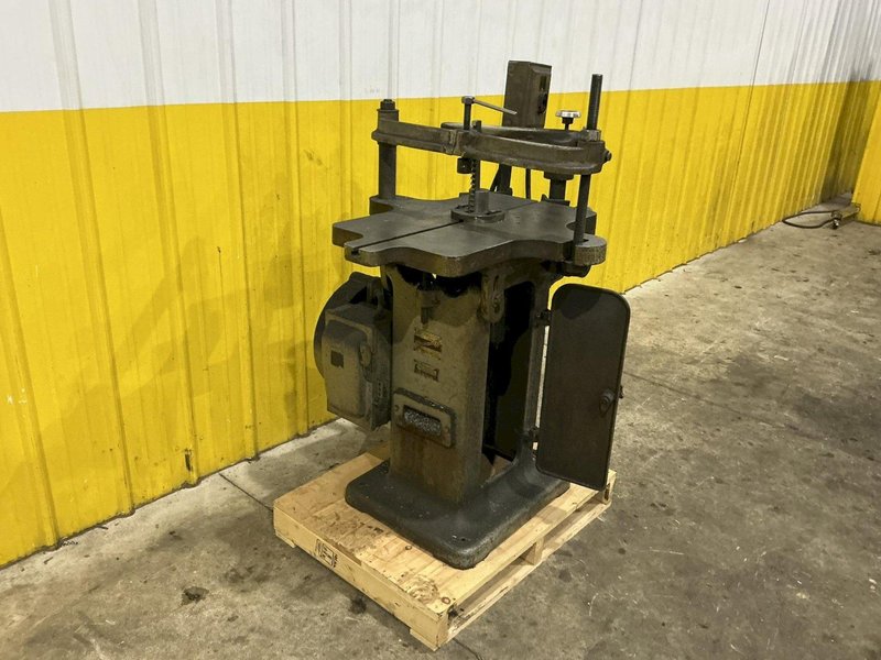 DAVIS KEYSEATER MODEL #4 : YOBRO #24817