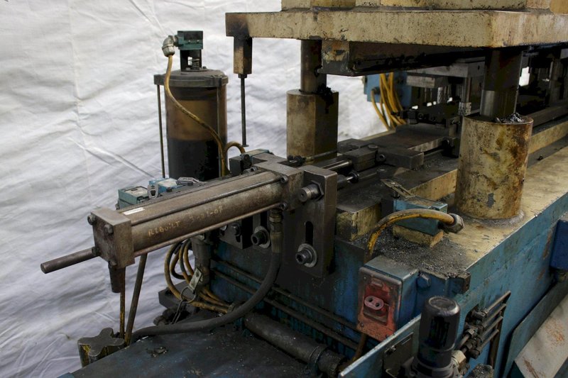 TISHKEN 6 POST CUTOFF PRESS:  STOCK #75310