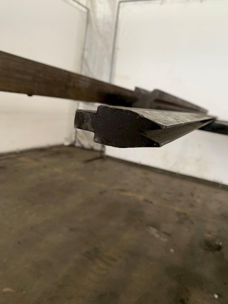 5&#039;11&quot;(71&quot;) PRESS BRAKE BOTTOM 45 DEGREE FEMALE DIE. STOCK # 0876424