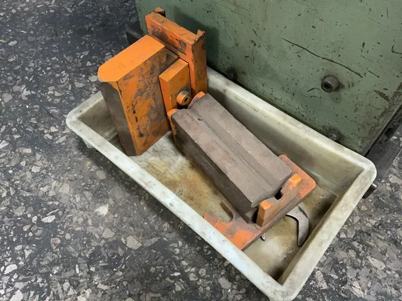 Piranha Mega Manufacturing  50 Ton Ironworker