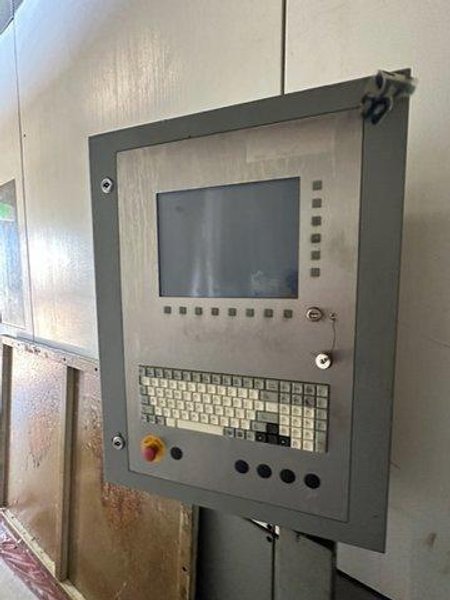 DMG Mori DMC 125 U2 5 Axis Machining Center, 2006 – Pallet Changer, Chip Conveyor