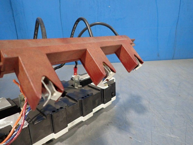 EATON 120kA SURGE PROTECTOR  -  CPS120480DSC