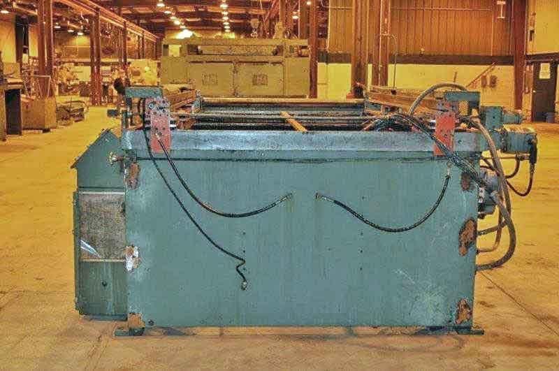 Feeder, Grip, 60" Wide Red Bud STOCK # 2762