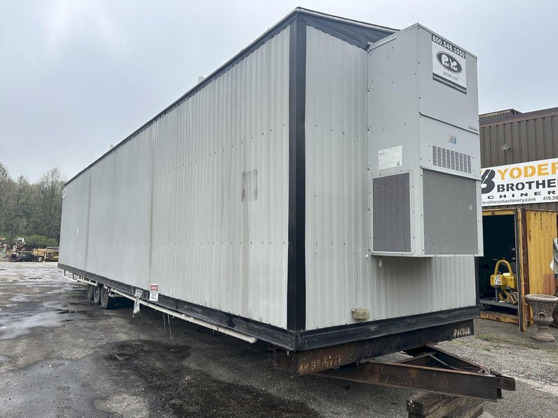 2008 MICHIANA MEN&#039;S &amp; WOMEN&#039;S PORTABLE BATHROOM TRAILER: STOCK #23097