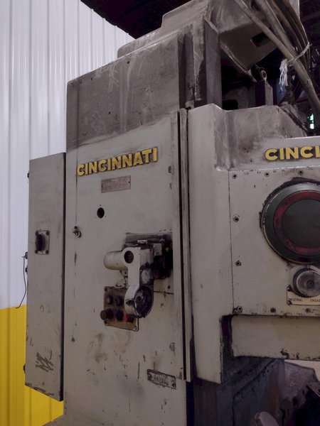 30 HP CINCINNATI #430 VERCIPOWER VERTICAL MIILING MACHINE: STOCK #16398