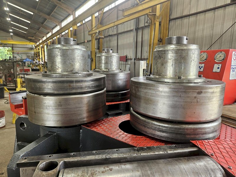 5/8" x 6" x 6" Akyapak Angle Bending Roll Model APK180