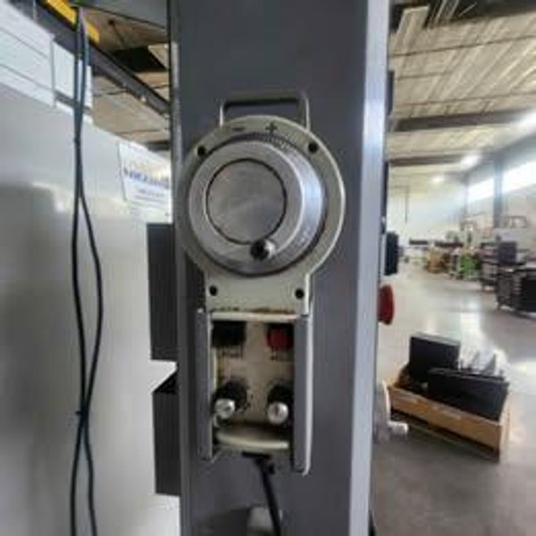 2003 Haas Super VF-4SS CNC Mill – Tooling &amp; Kurt Vises