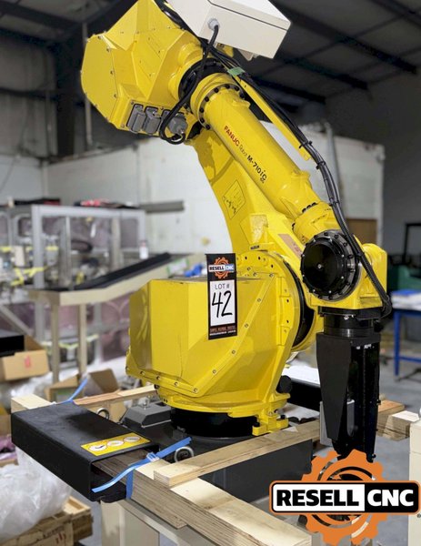 Fanuc M-710iC/50 Discharging Robot System